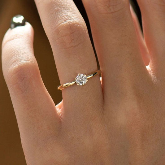 Anillo Solitario Corte Redondo - 0.25ct