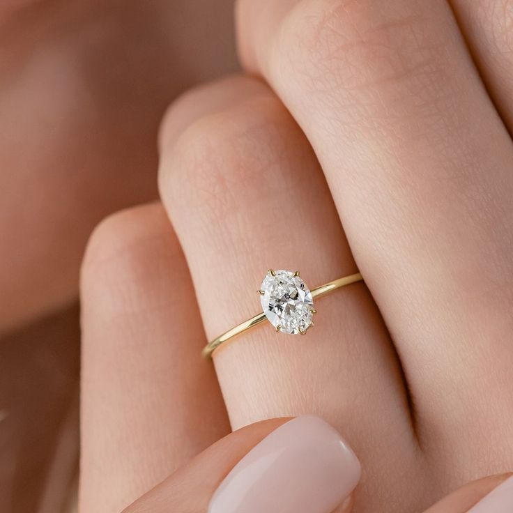 1 CT - Anillo Solitario Corte Ovalado